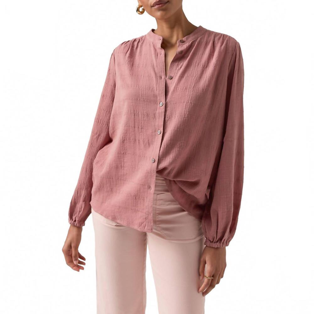 NEW SANCTUARY as you are button front blouse in ash rose